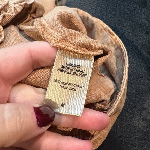 Young, Fabulous & Broke tan wide leg cropped pull on pants - Picture 5 of 5